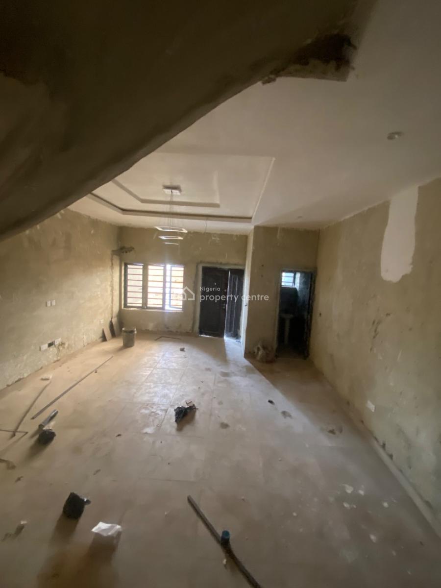 Luxury and Spacious 3bedroom Wit Bq and Light in a Gud Est, Lekki Scheme 2, Ajah, Lagos, Terraced Duplex for Sale