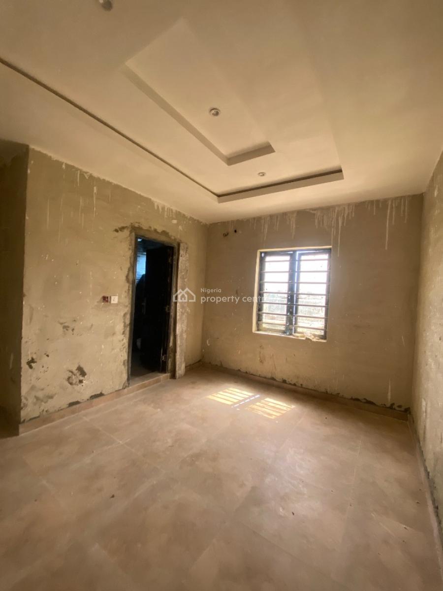 Luxury and Spacious 3bedroom Wit Bq and Light in a Gud Est, Lekki Scheme 2, Ajah, Lagos, Terraced Duplex for Sale