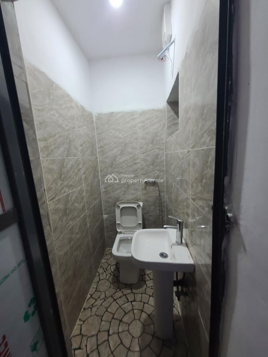 Brand New 2 Bedroom Flat, Abraham Adesanya Off Ogombo Road , Lekki Peninsula Scheme 2 Estate, Ajiwe, Ajah, Lagos, Flat / Apartment for Rent