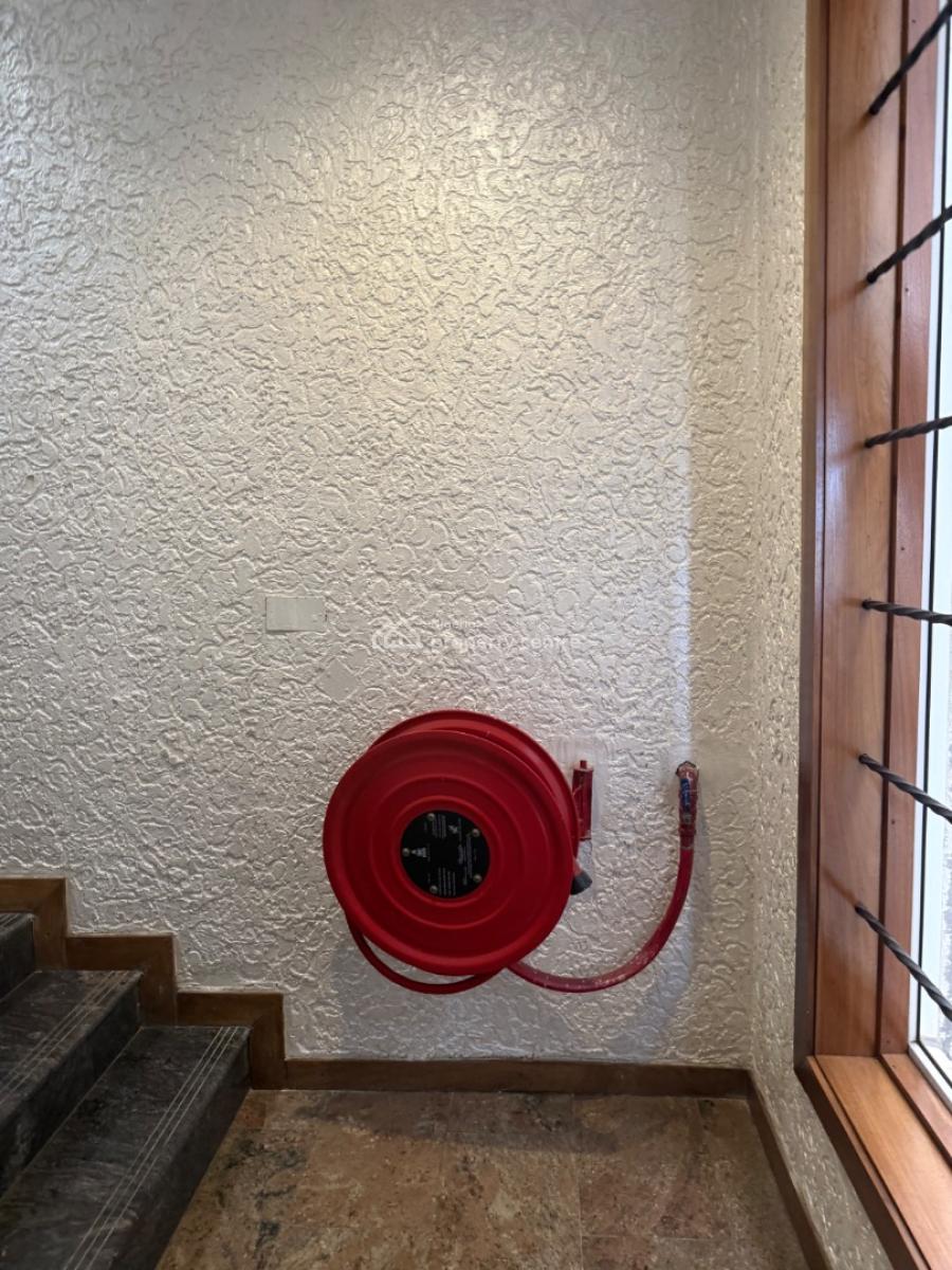 Spacious Fully Furnished 1bedroom Flat, Admiralty Way., Lekki Phase 1, Lekki, Lagos, Mini Flat (room and Parlour) for Rent