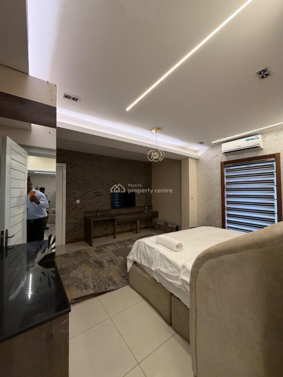 Spacious Fully Furnished 1bedroom Flat, Admiralty Way., Lekki Phase 1, Lekki, Lagos, Mini Flat (room and Parlour) for Rent