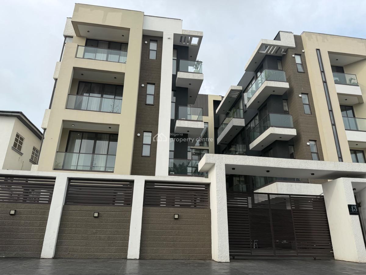 3bedrooms Flat, Off Admiralty Road, Lekki Phase 1, Lekki, Lagos, Flat / Apartment for Rent
