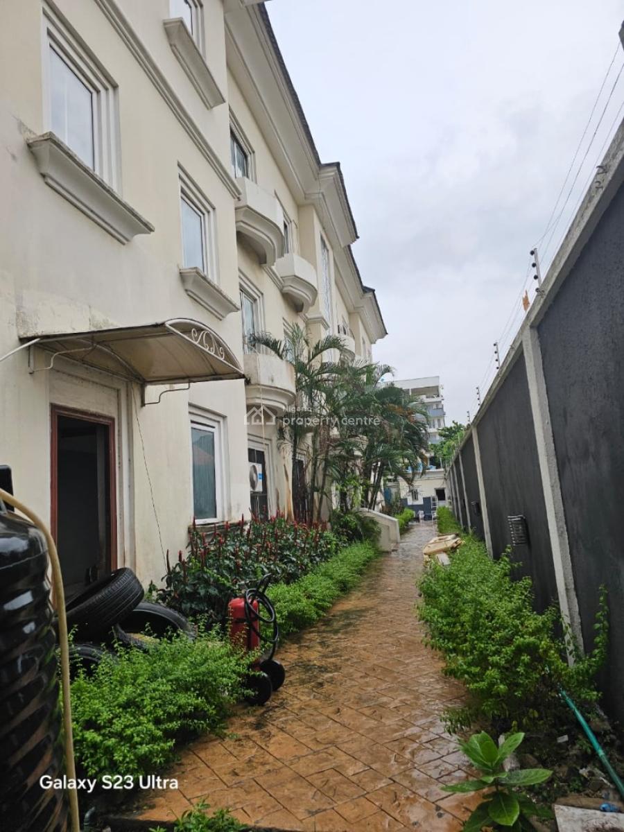 6 Unit of 3 Bedrooms Apartment and 2 Unit 1 Bedroom Apartment, Off Palace Road, Oniru, Victoria Island (vi), Lagos, Flat / Apartment for Rent