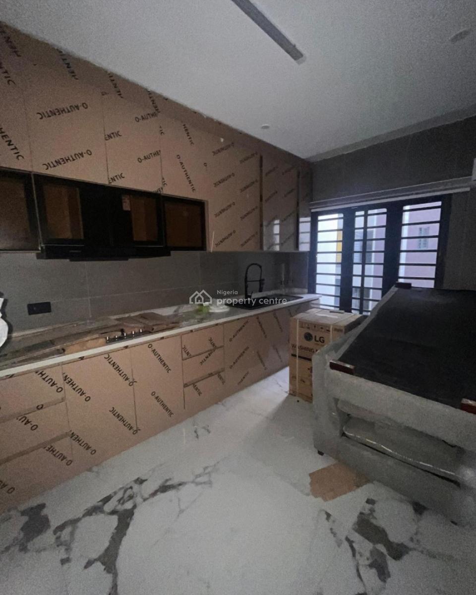 Stunning 5 Bedroom Maisonette with Bq, Lekki Phase 1, Lekki Phase 1, Lekki, Lagos, Detached Duplex for Sale