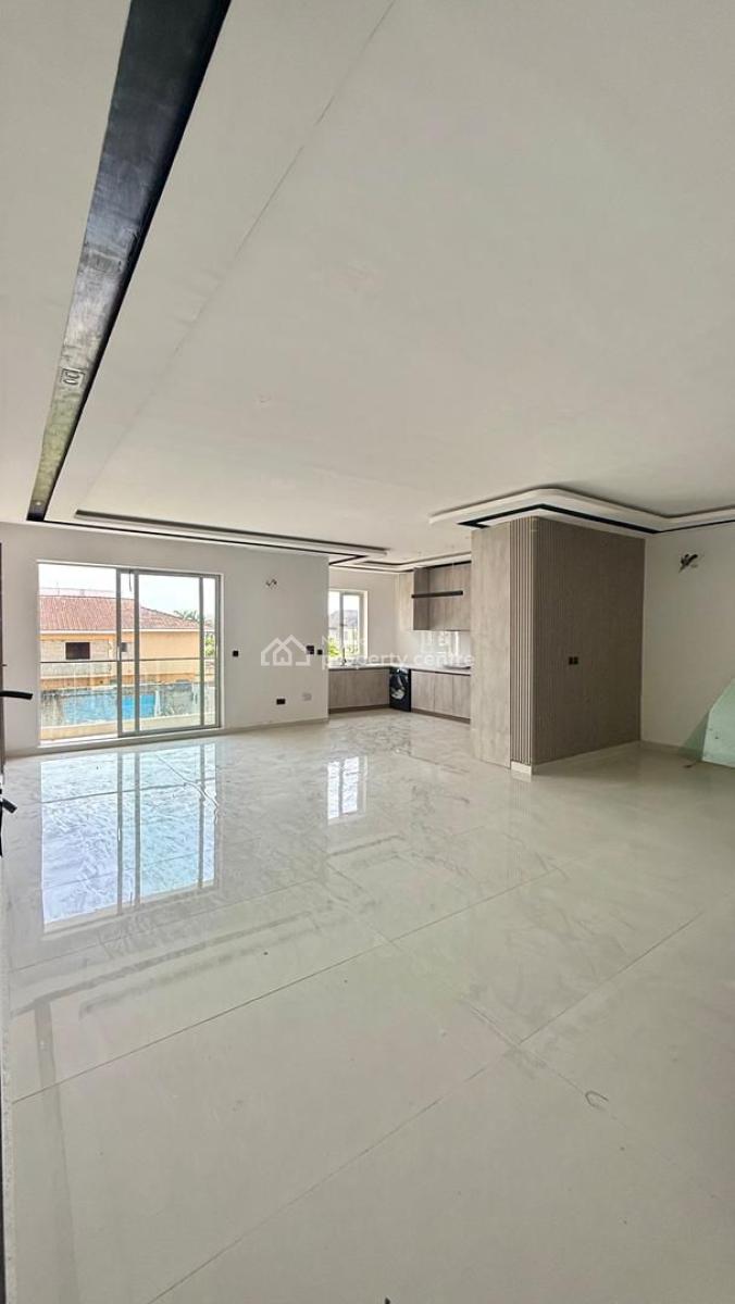 Well Built Luxury Smart 2 Bedroom Apartment with Pool and Gym, Lekki Phase 1, Lekki, Lagos, Flat / Apartment for Sale