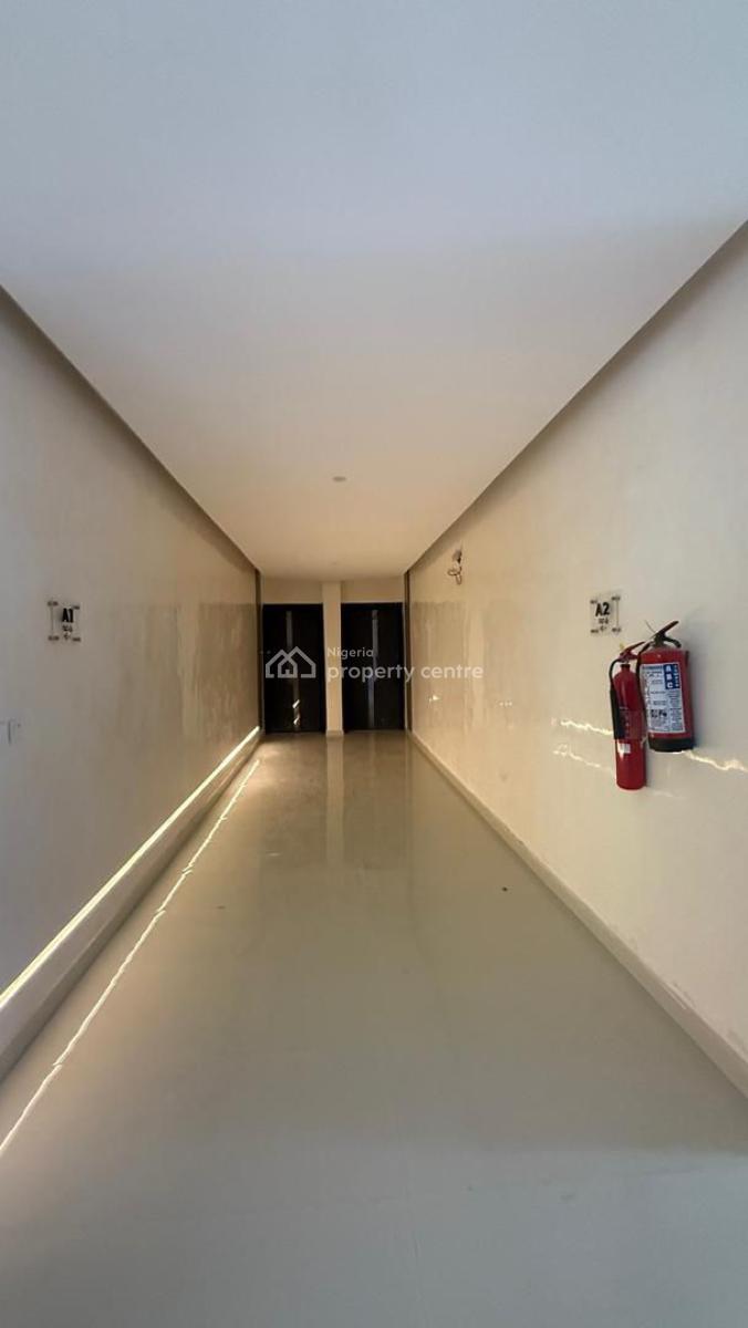 Well Built Luxury Smart 2 Bedroom Apartment with Pool and Gym, Lekki Phase 1, Lekki, Lagos, Flat / Apartment for Sale