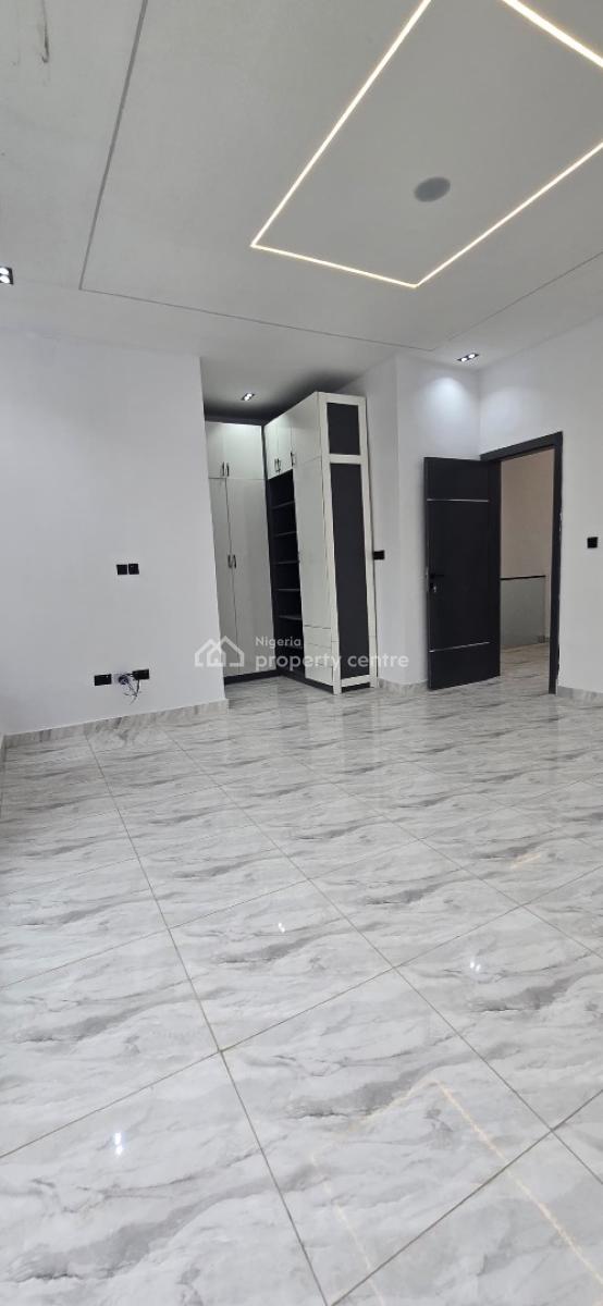 4 Bedrooms Terraced Duplex Available, Ikota, Lekki, Lagos, Terraced Duplex for Sale