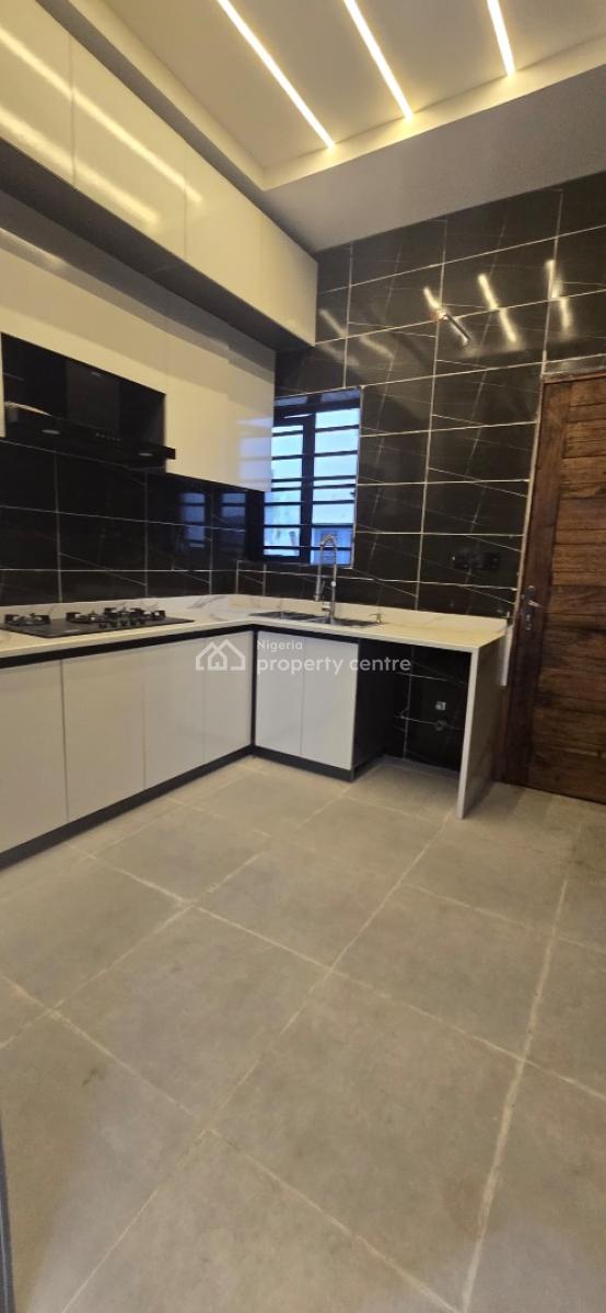 4 Bedrooms Terraced Duplex Available, Ikota, Lekki, Lagos, Terraced Duplex for Sale