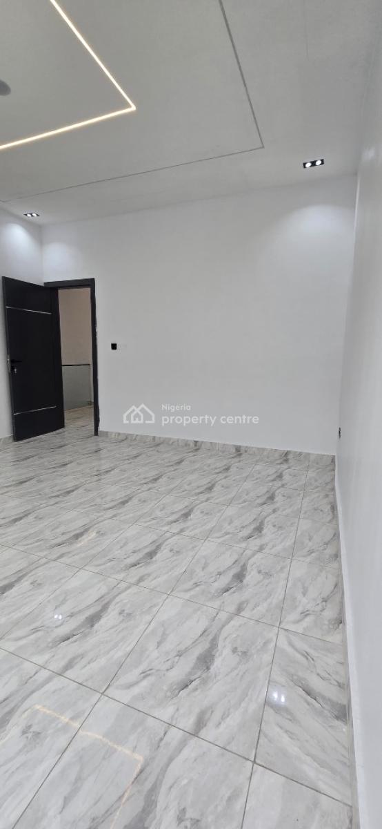 4 Bedrooms Terraced Duplex Available, Ikota, Lekki, Lagos, Terraced Duplex for Sale