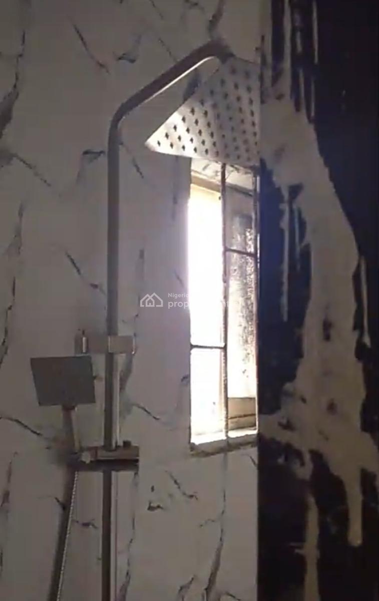 Upstairs  Mini Flat  Apartment at Graceland Estate { Video}, Graceland Estate, Sangotedo, Ajah, Lagos, Mini Flat (room and Parlour) for Rent