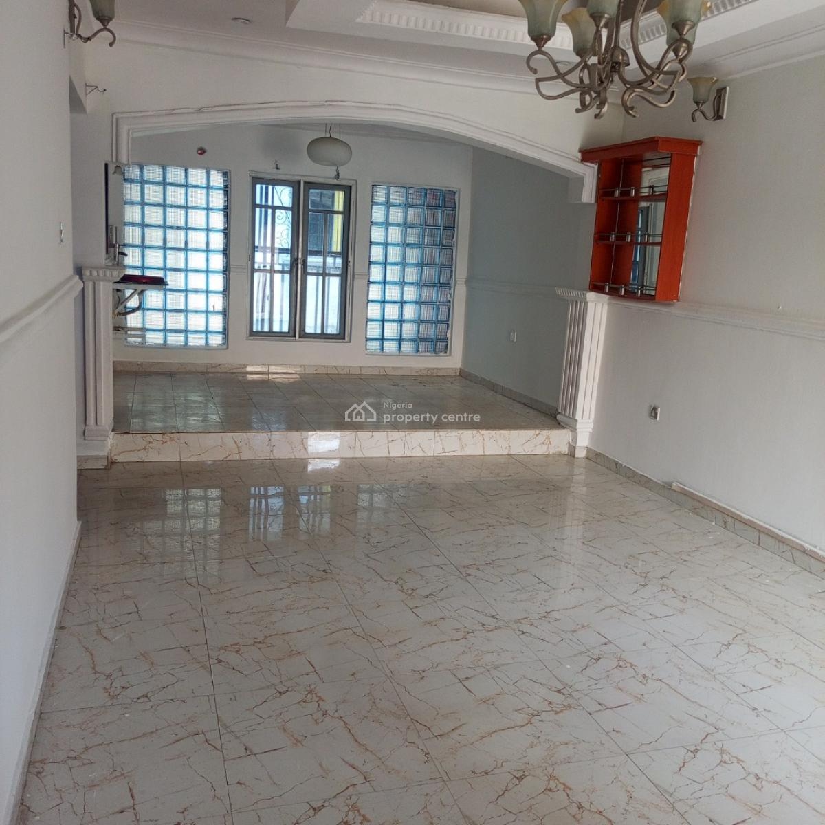 a Sharp and Serene 3bedroom Apartment with a Penthouse, Badore Ajah-lekki, Badore, Ajah, Lagos, Flat / Apartment for Rent
