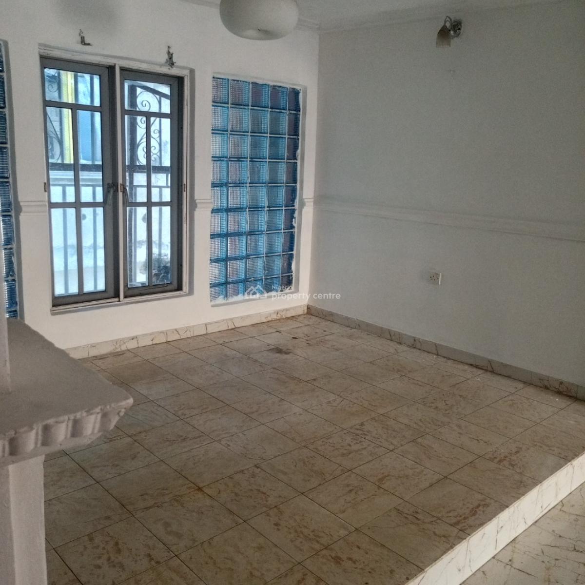 a Sharp and Serene 3bedroom Apartment with a Penthouse, Badore Ajah-lekki, Badore, Ajah, Lagos, Flat / Apartment for Rent