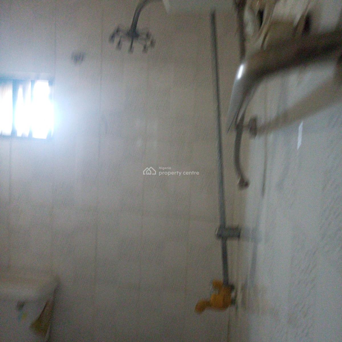 a Sharp and Serene 3bedroom Apartment with a Penthouse, Badore Ajah-lekki, Badore, Ajah, Lagos, Flat / Apartment for Rent