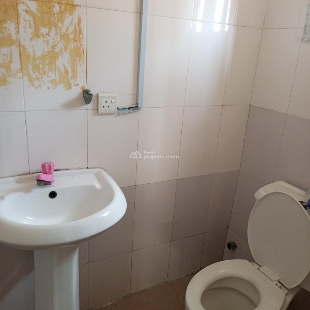 Sharp and Serene 2bedroom Apartment (upstairs), Badore Ajah-lekki, Badore, Ajah, Lagos, Flat / Apartment for Rent