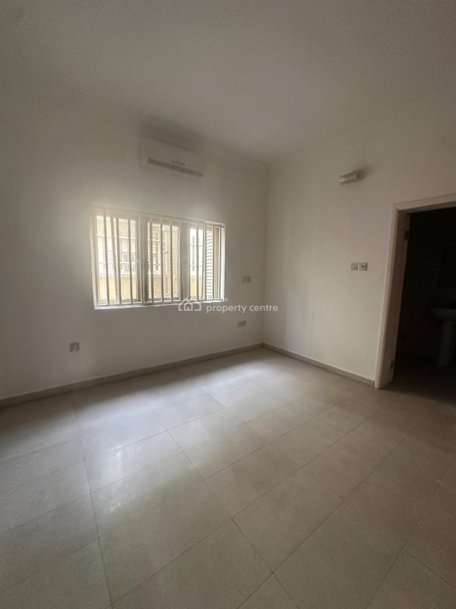 3 Bedroom Flat with Bq Available, Lekki Phase 1, Lekki, Lagos, Flat / Apartment for Rent
