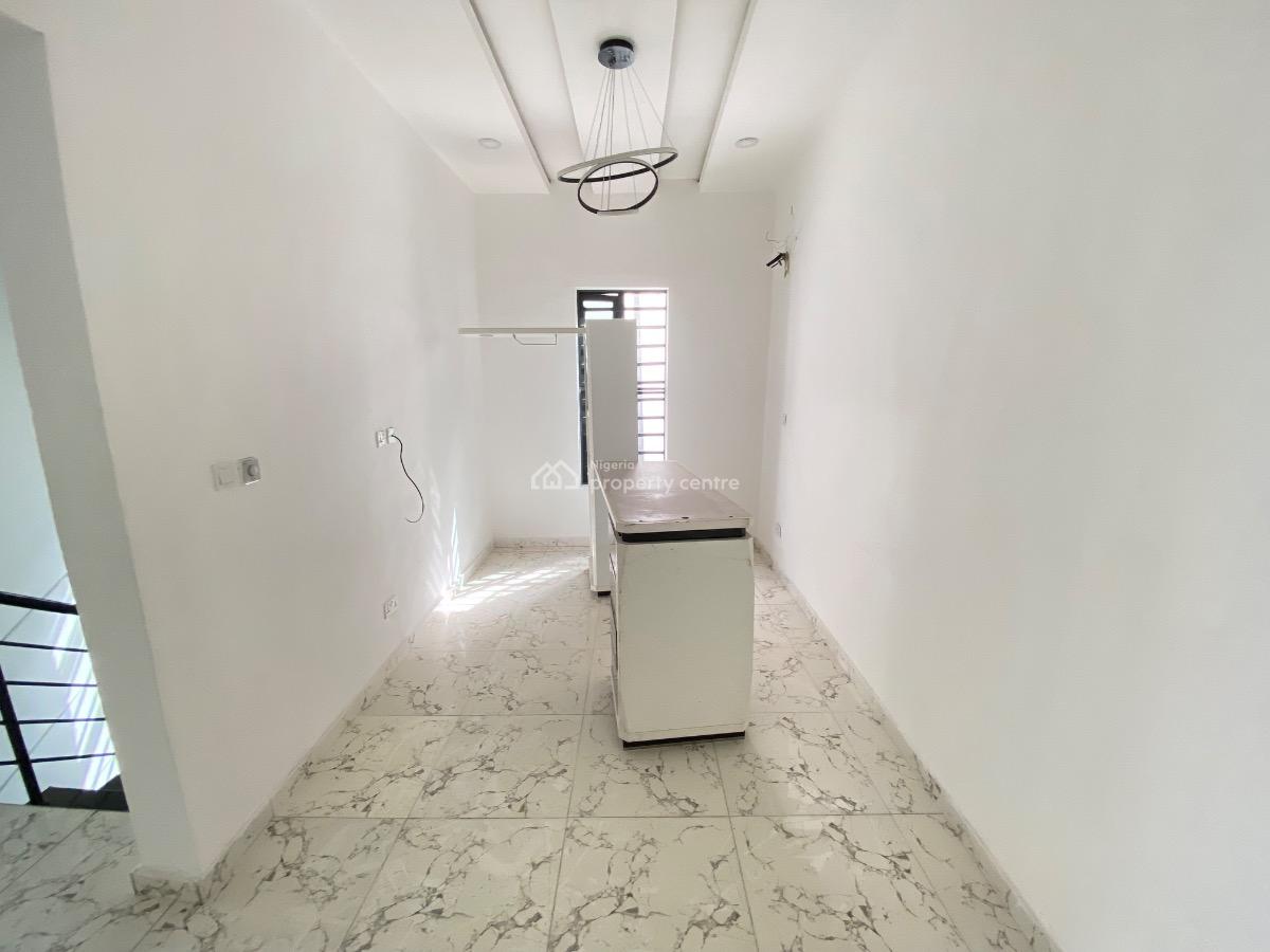 Exquisite 4 Bedroom Semi Detached Duplex in a Secured Estate, Orchid, Lekki, Lagos, Semi-detached Duplex for Rent