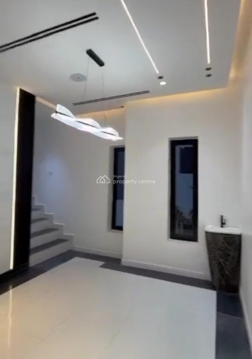 5 Bedroom Semi Detached Duplex, Guzape Abuja, Guzape District, Abuja, House for Sale