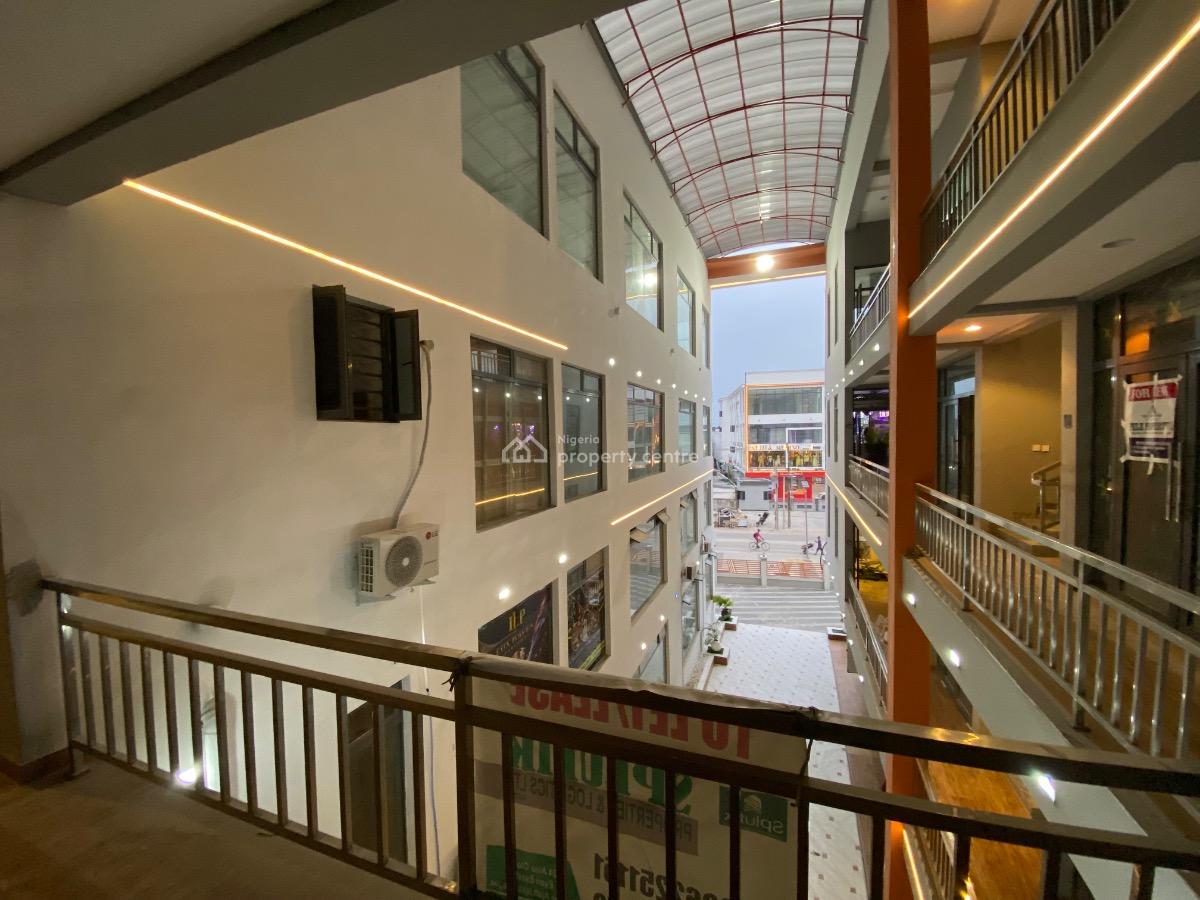 Spacious Shop on a Major Road, Orchid, Lekki, Lagos, Shop for Rent