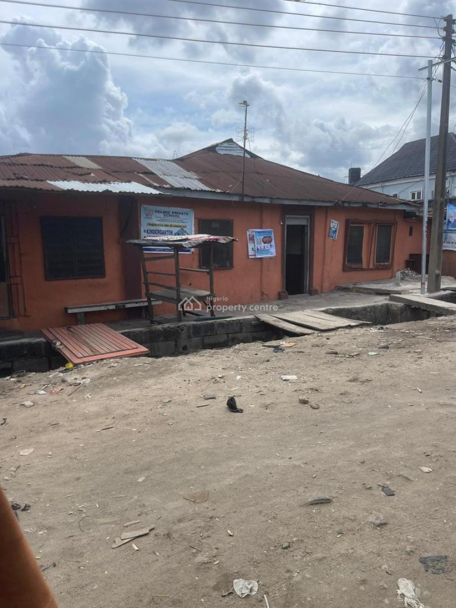 Buy and Develop Bungalow Suitable for Residential Development, Itire Mushin Road, Itire, Lagos, Block of Flats for Sale