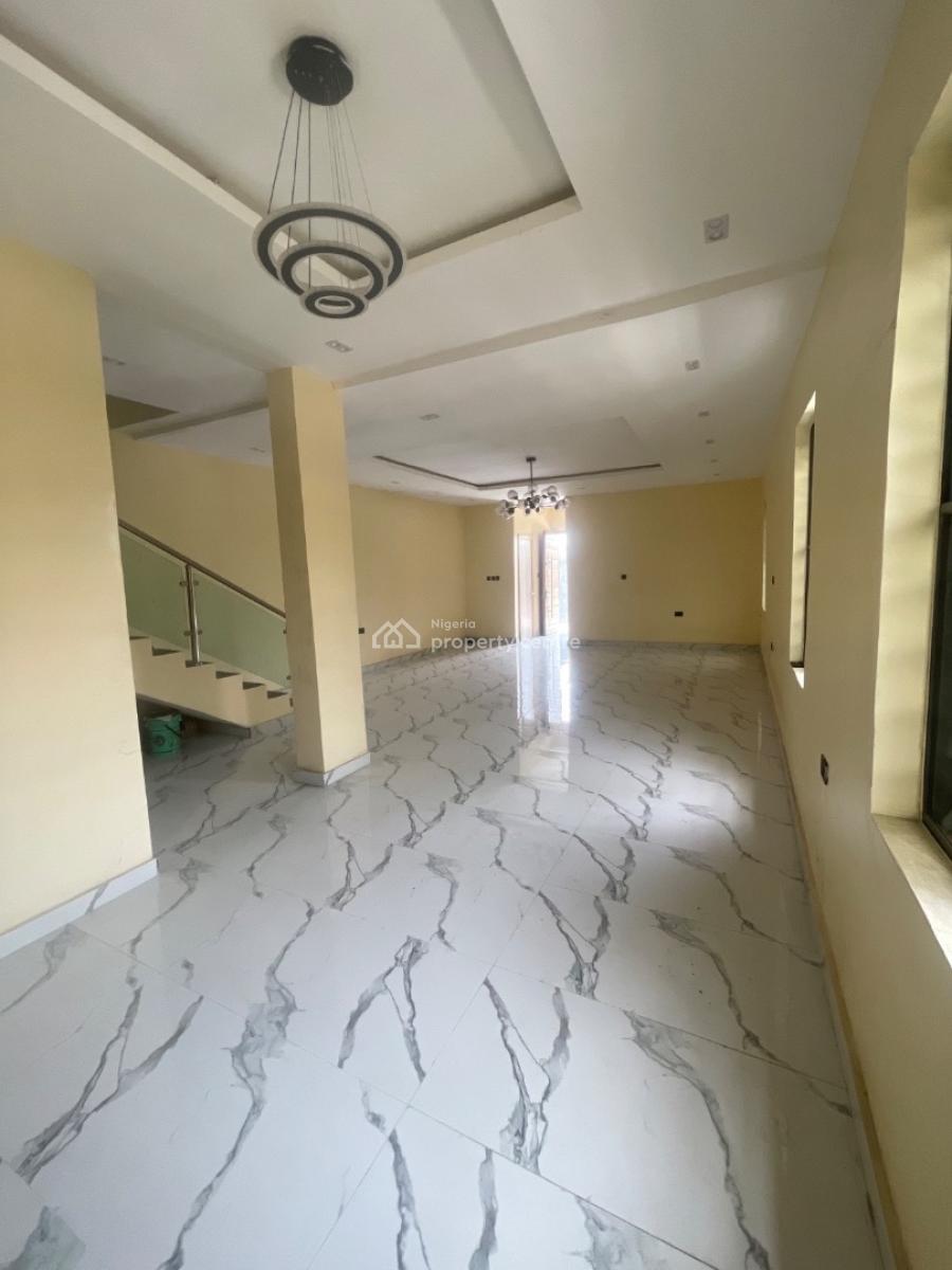 Wonderfully Finished 5 Bedroom Semi-detached Home with Bq, Lekki Phase 1, Lekki Phase 1, Lekki, Lagos, Semi-detached Duplex for Sale