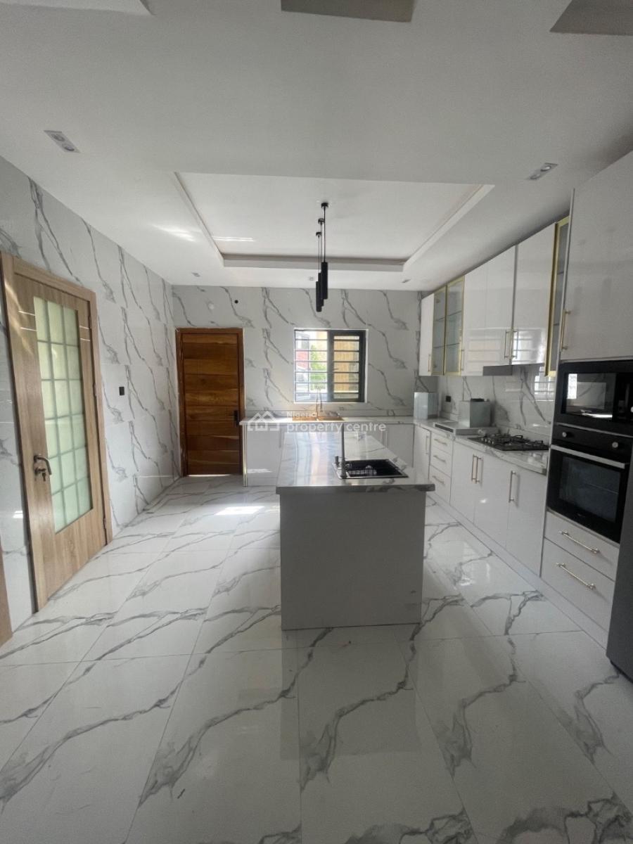 Wonderfully Finished 5 Bedroom Semi-detached Home with Bq, Lekki Phase 1, Lekki Phase 1, Lekki, Lagos, Semi-detached Duplex for Sale