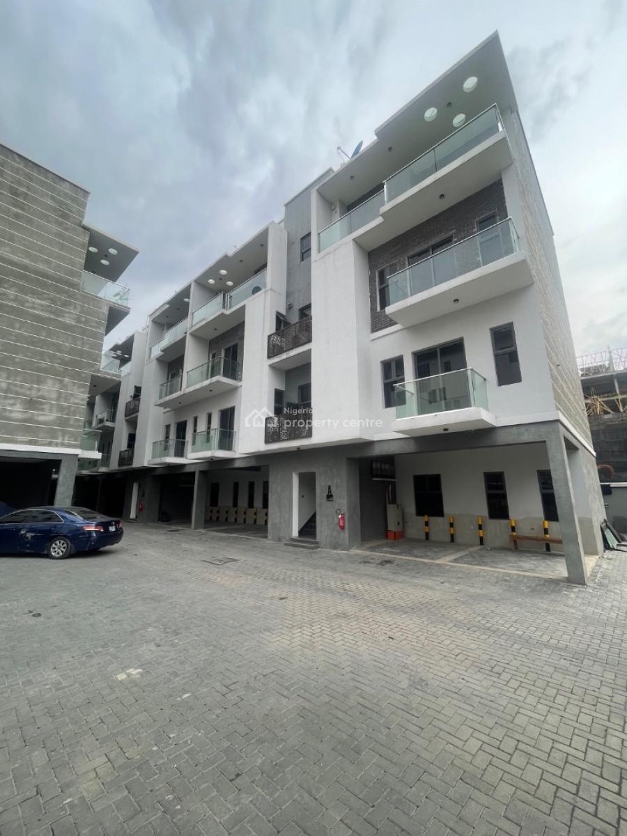 Fully Furnished Luxury 2 Bedroom Apartment with Communal Swimming Pool, Off Freedom Way, Lekki Phase 1, Lekki, Lagos, Block of Flats for Sale
