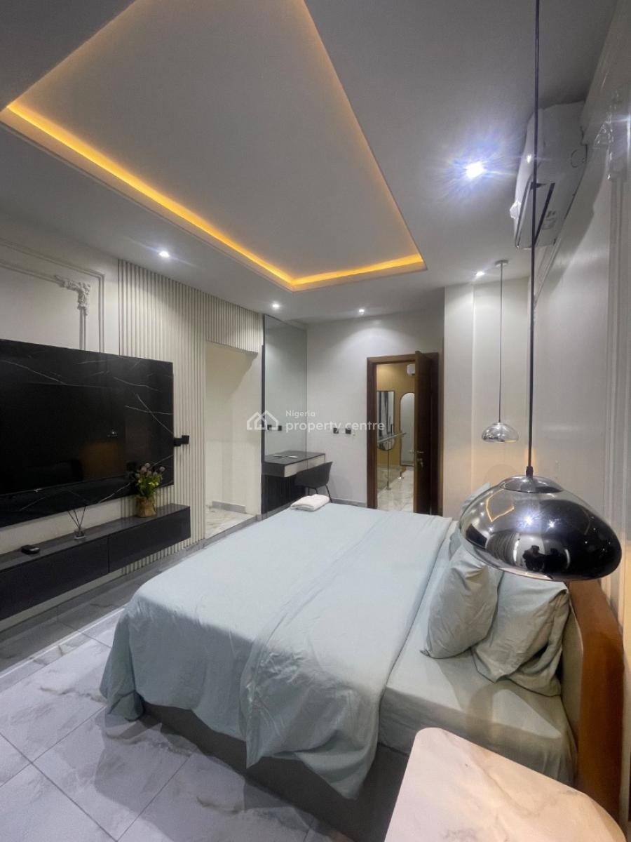 Fully Furnished Luxury 2 Bedroom Apartment with Communal Swimming Pool, Off Freedom Way, Lekki Phase 1, Lekki, Lagos, Block of Flats for Sale