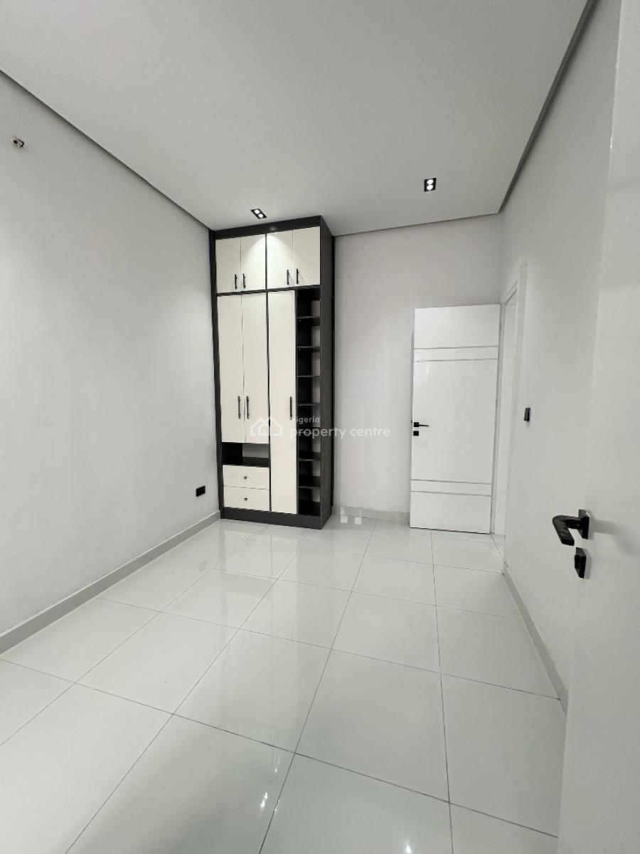 Exquisite Luxury Spacious 4 Bedroom Semi-detached Duplex with Bq, Ikota, Lekki, Lagos, Semi-detached Duplex for Sale