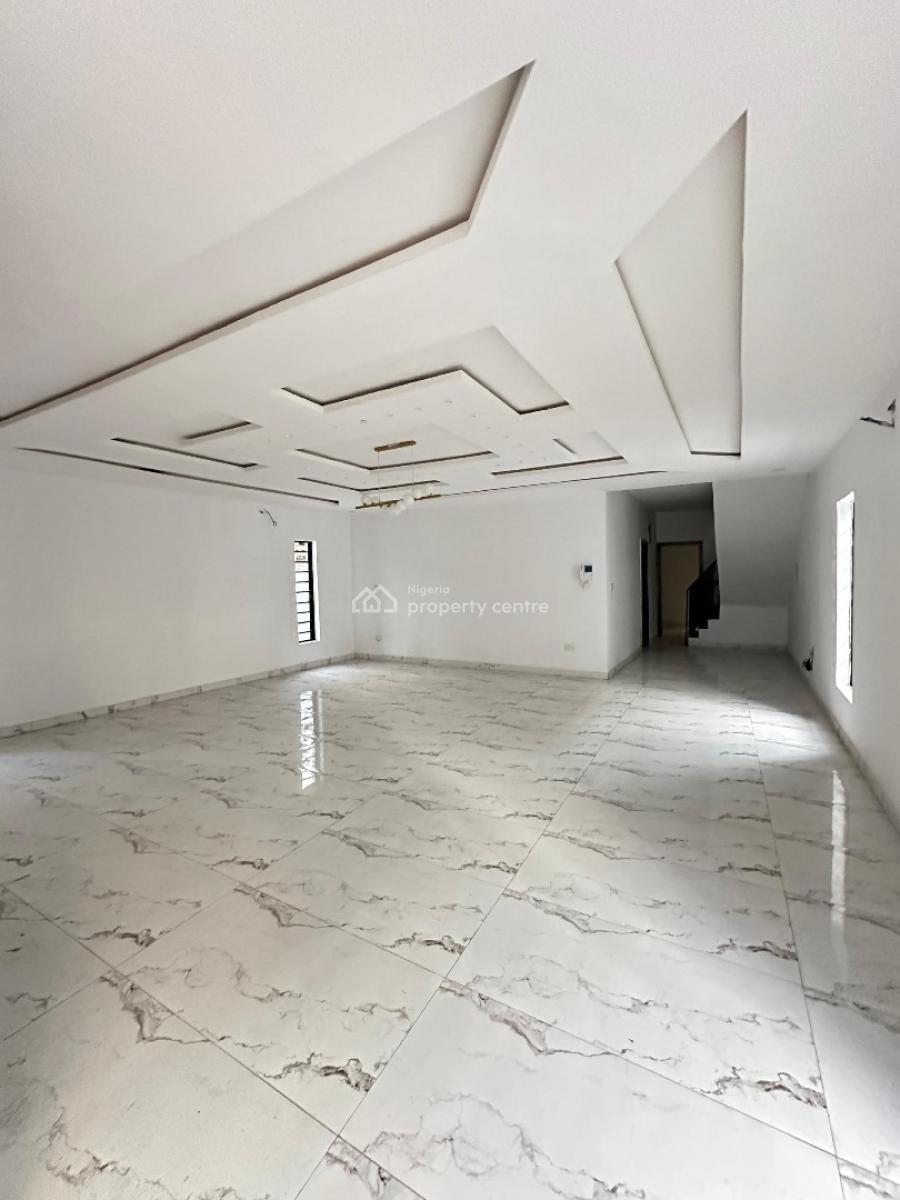 Well Spacious Luxury 4 Bedroom Fully Detached Duplex with Bq, Ikota, Lekki, Lagos, Detached Duplex for Sale