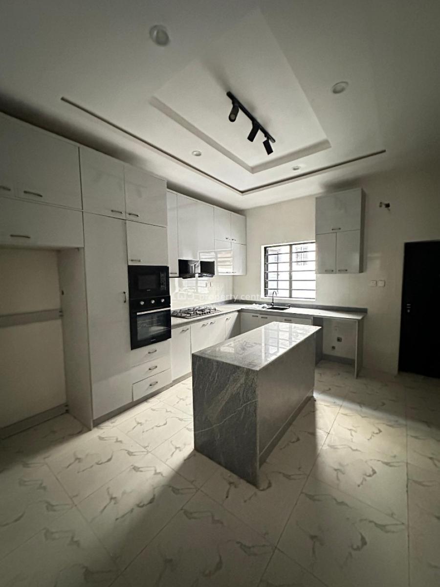 Well Spacious Luxury 4 Bedroom Fully Detached Duplex with Bq, Ikota, Lekki, Lagos, Detached Duplex for Sale