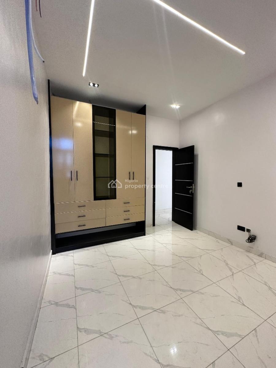 Exquisite Luxury Spacious 5bedroom Fully Detached Duplex with Bq +pool, Ikota, Lekki, Lagos, Detached Duplex for Sale