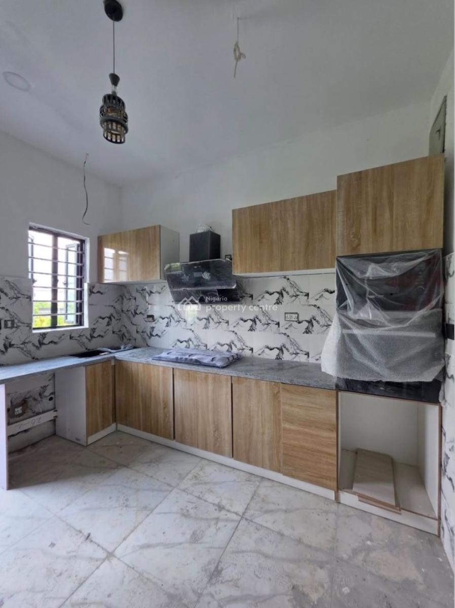 Luxury Finished 4 Bedroom Terraced Duplex + Bq in a Communal, Atlantic Layout, Ajah, Lagos, Terraced Duplex for Sale