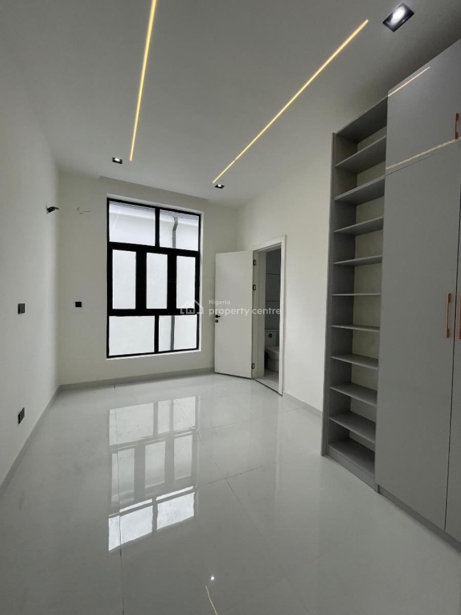 Outstanding Luxury Spacious 5 Bedroom Fully Detached Duplex + Bq +pool, Ikota, Lekki, Lagos, Detached Duplex for Sale