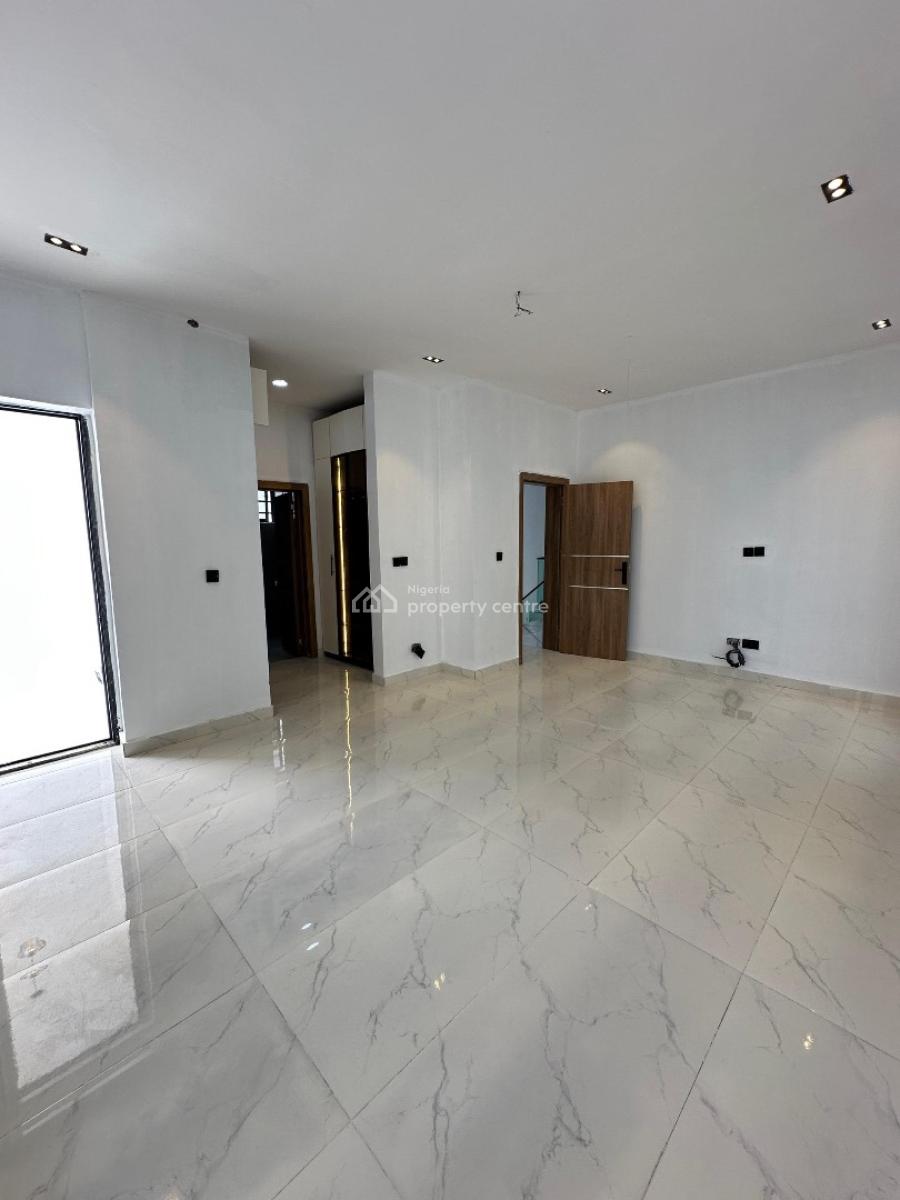 Exquisite Luxury Spacious 5 Bedroom Fully Detached Duplex with Bq, Ikota, Lekki, Lagos, Detached Duplex for Sale