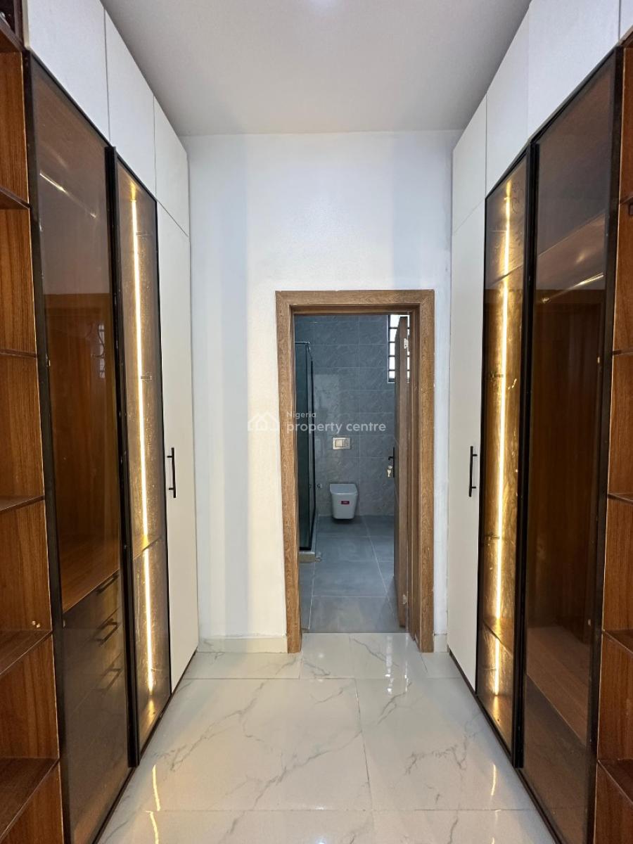 Exquisite Luxury Spacious 5 Bedroom Fully Detached Duplex with Bq, Ikota, Lekki, Lagos, Detached Duplex for Sale