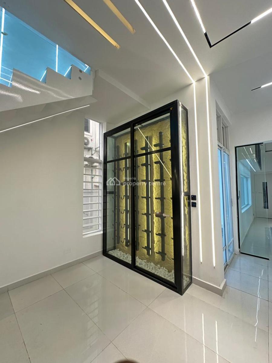 Exquisite Luxury Spacious 5 Bedroom Fully Detached Duplex with Bq, Pool, Lekki, Lagos, Detached Duplex for Sale