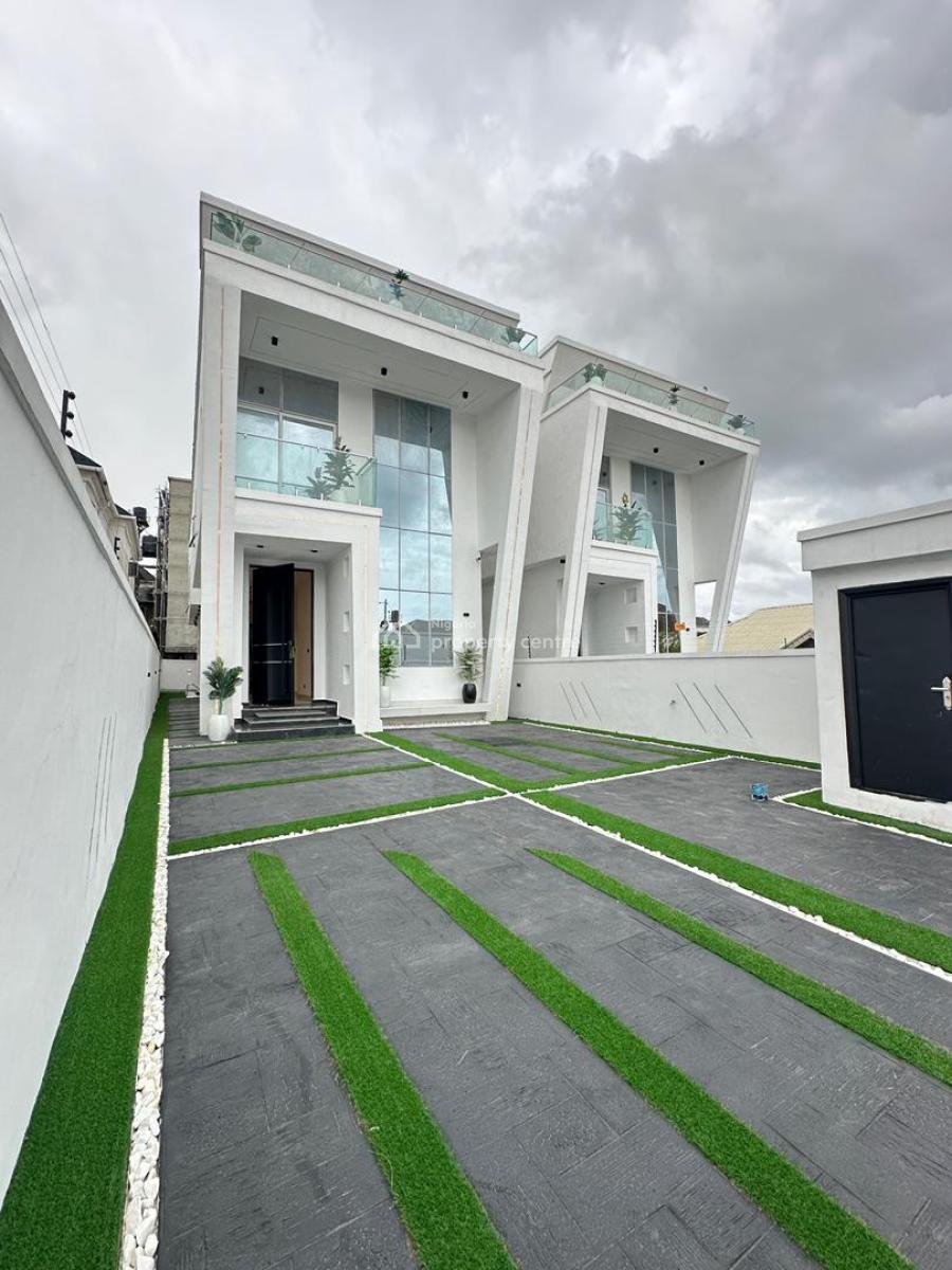 Exquisite Luxury Spacious 5 Bedroom Fully Detached Duplex with Bq, Pool, Lekki, Lagos, Detached Duplex for Sale