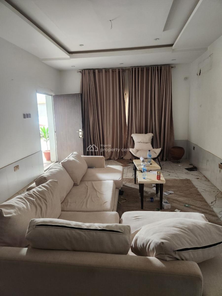 Nice 2bedroom Flat, 3toilet, Fully Tarred Rd, Jahi Gilmore(tarred Rd), Jahi, Abuja, Flat / Apartment for Rent