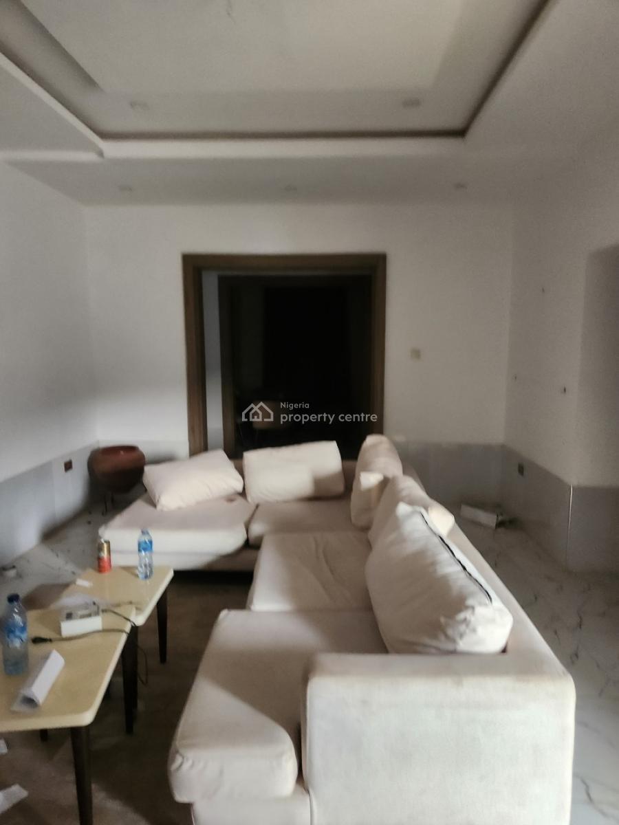 Nice 2bedroom Flat, 3toilet, Fully Tarred Rd, Jahi Gilmore(tarred Rd), Jahi, Abuja, Flat / Apartment for Rent