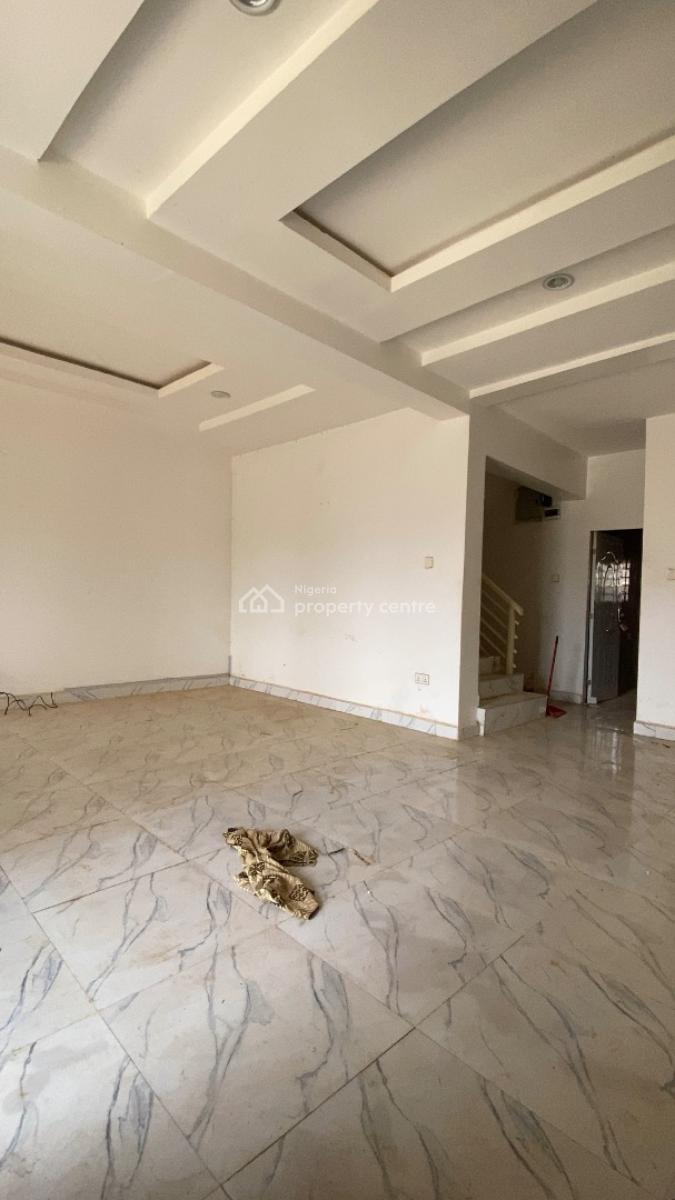 Luxury 4 Bedroom Terrace Duplex + Bq, Gilmore, Jahi, Abuja, Terraced Duplex for Rent