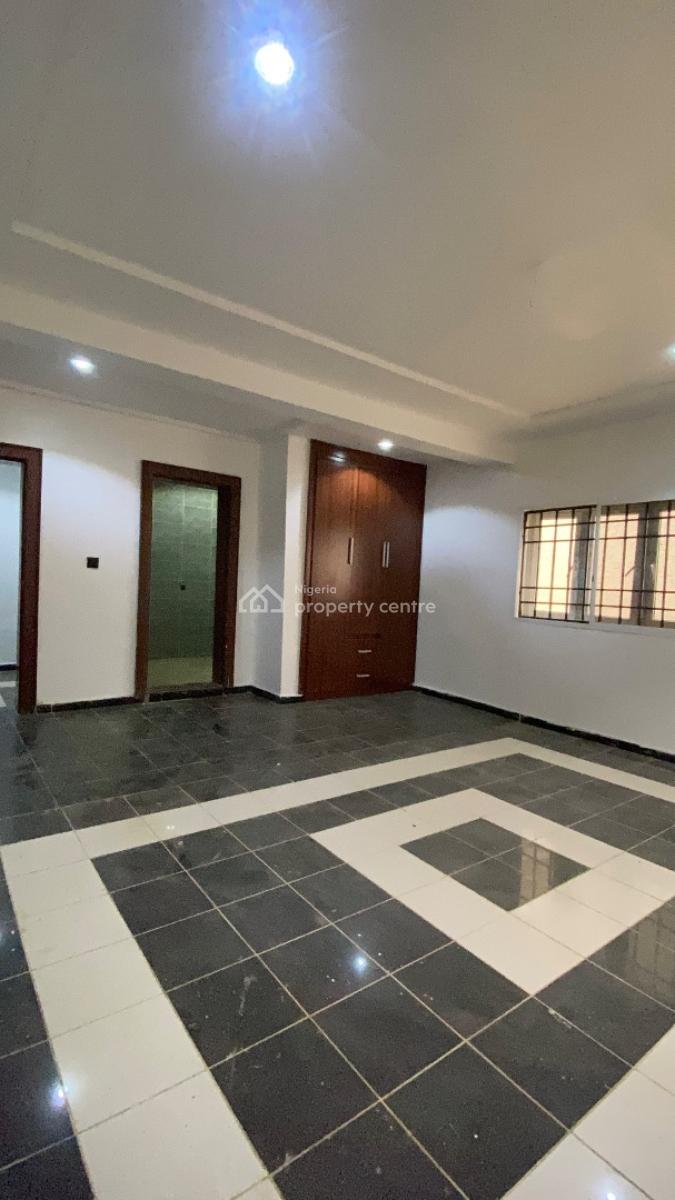 Spacious 2 Bedroom Flat  Asokoro, Asokoro, Asokoro District, Abuja, Flat / Apartment for Rent