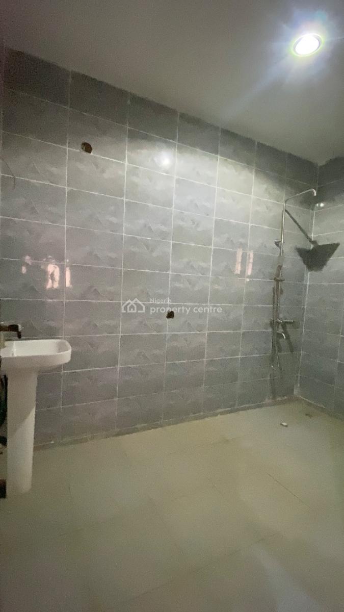 Spacious 2 Bedroom Flat  Asokoro, Asokoro, Asokoro District, Abuja, Flat / Apartment for Rent