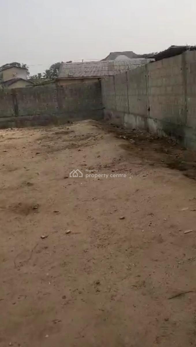 Land Measuring 400 Sqmts Facing Major Road at Ebute, Ikorodu, Lagos., Ebute, Ikorodu, Lagos, Commercial Land for Rent
