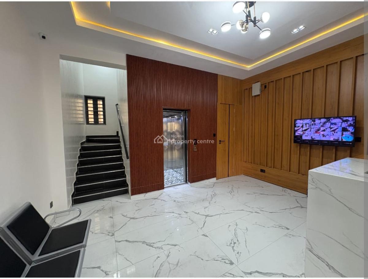 Gorgeous 3 Bedroom Apartment with a Pool, 24/7 Light, Lekki Phase 1, Lekki, Lagos, Flat / Apartment for Sale