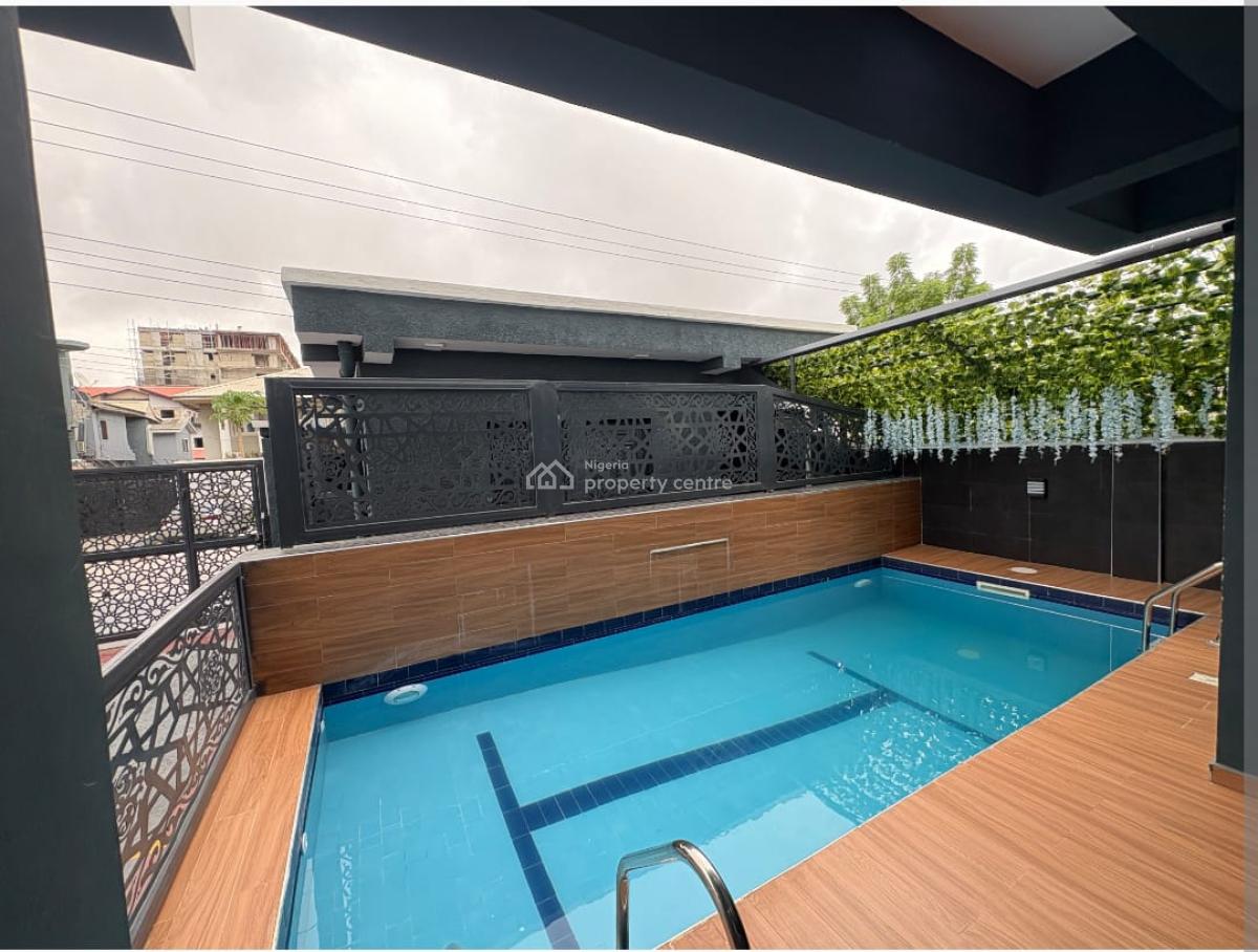 Gorgeous 3 Bedroom Apartment with a Pool, 24/7 Light, Lekki Phase 1, Lekki, Lagos, Flat / Apartment for Sale