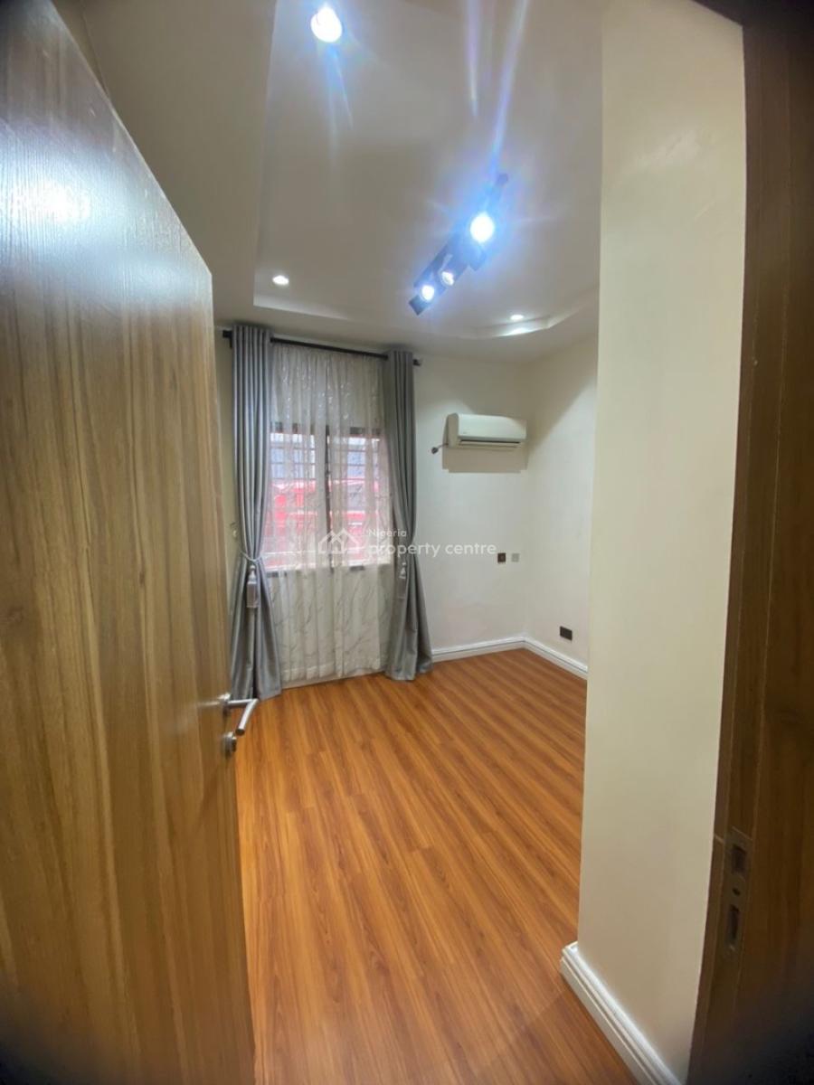 Self Contain, Palm Spring Estate, Spar Road, Ikate Elegushi, Lekki, Lagos, Self Contain (single Rooms) for Rent