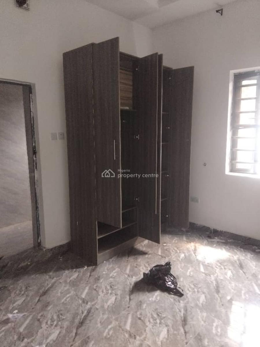 Spacious 2 Bedroom Flat, Chevron Alternative Route Chevron Lekki Lagos State, Lekki, Lagos, Flat / Apartment for Rent