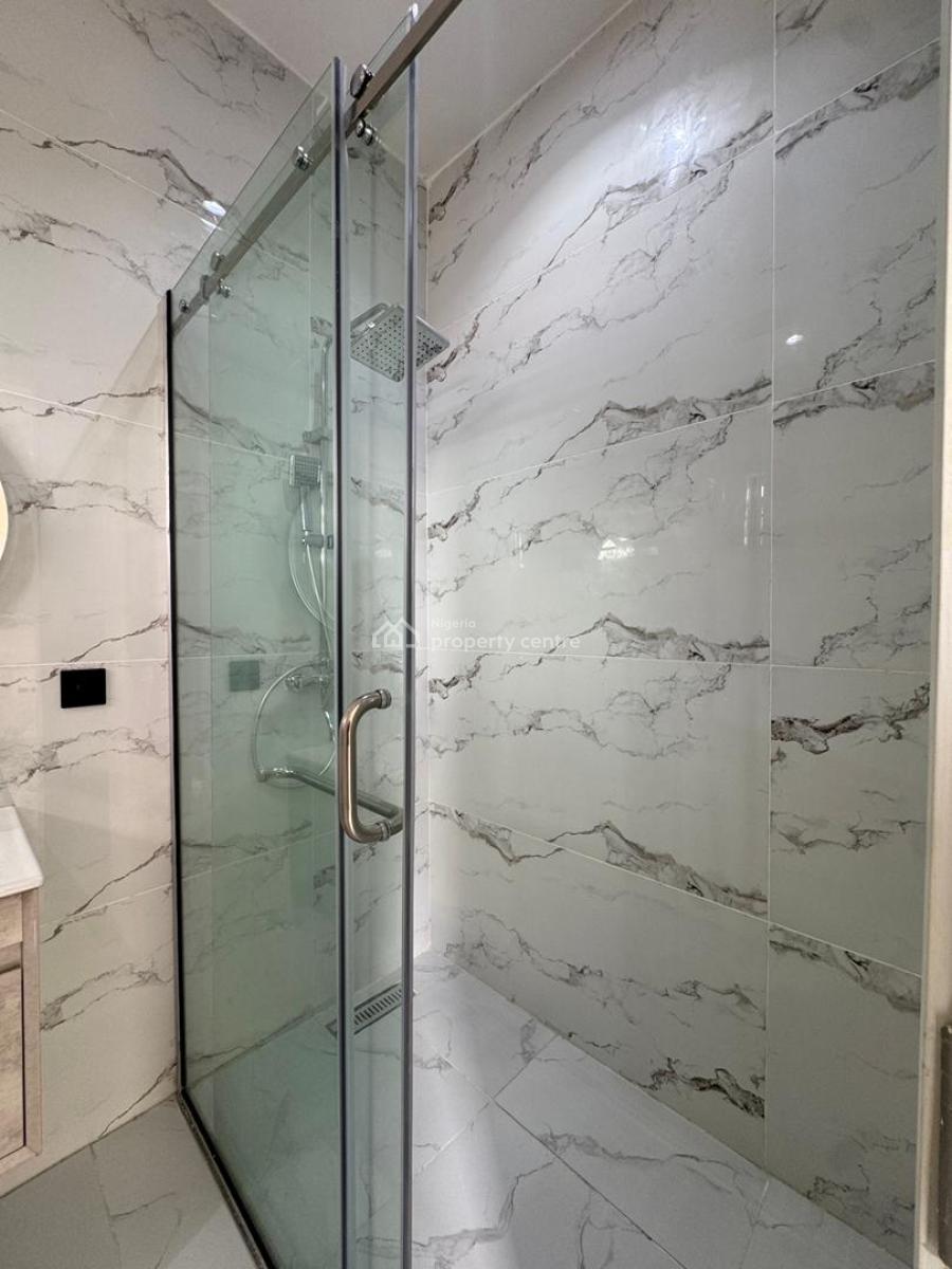 Spacious 3  Bedroom Maisonette  Duplex with a Bq, Lekki Phase 1, Lekki, Lagos, House for Sale