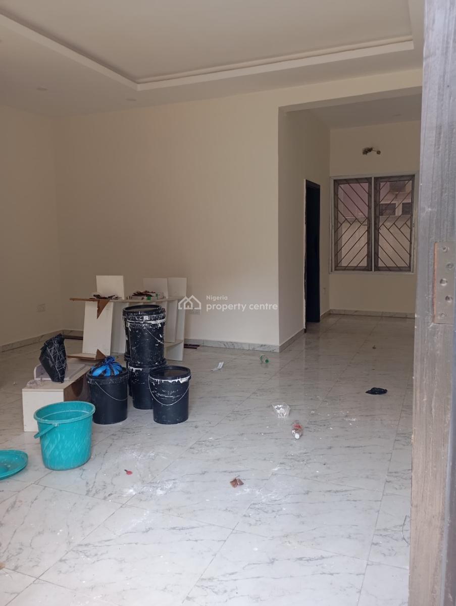 Spacious 3bedroom Apartment, Lekki Right Inside an Estate, Lekki Phase 1, Lekki, Lagos, Flat / Apartment for Rent