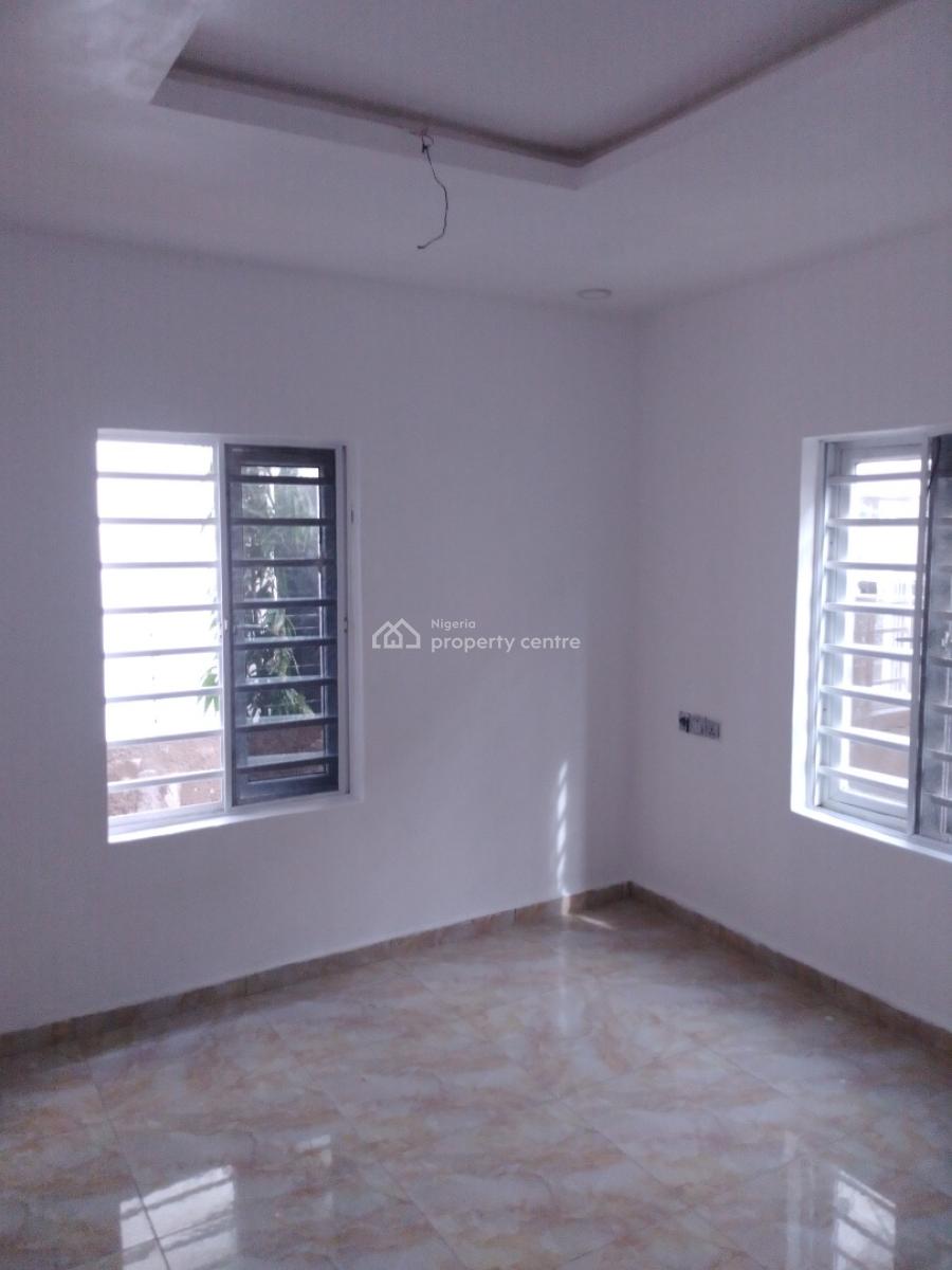 Spacious 2 Bedroom Flat, Thomas Estate, Ajah, Lagos, Flat / Apartment for Rent